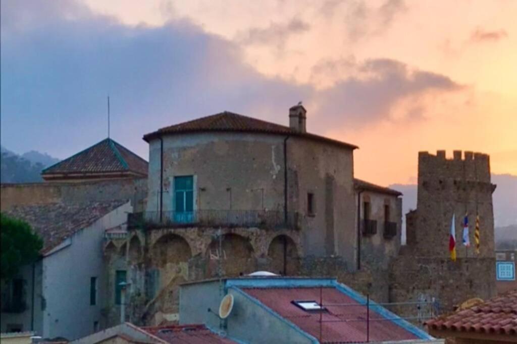 Nuevo Apartamento Moderno Elisa - A 80 Metros De La Playa Para 5 Personas サン・フェリウ・ダ・ギショルス エクステリア 写真