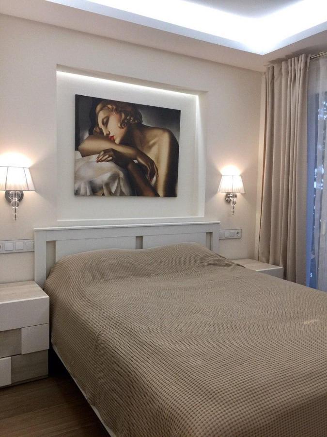 Nuevo Apartamento Moderno Elisa - A 80 Metros De La Playa Para 5 Personas サン・フェリウ・ダ・ギショルス エクステリア 写真