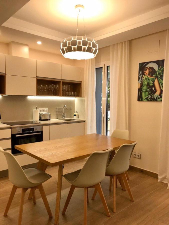 Nuevo Apartamento Moderno Elisa - A 80 Metros De La Playa Para 5 Personas サン・フェリウ・ダ・ギショルス エクステリア 写真